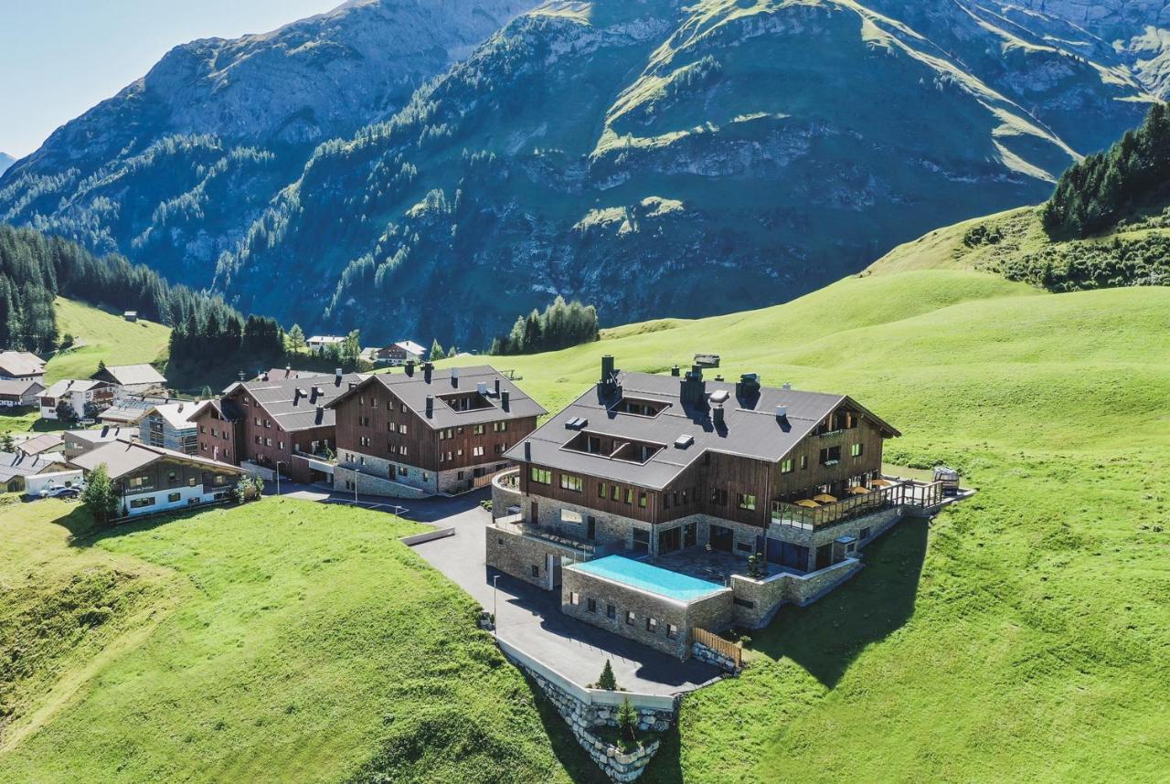 Alpenparks Hotel & Apartment Arlberg Warth Mit Pool Екстериор снимка