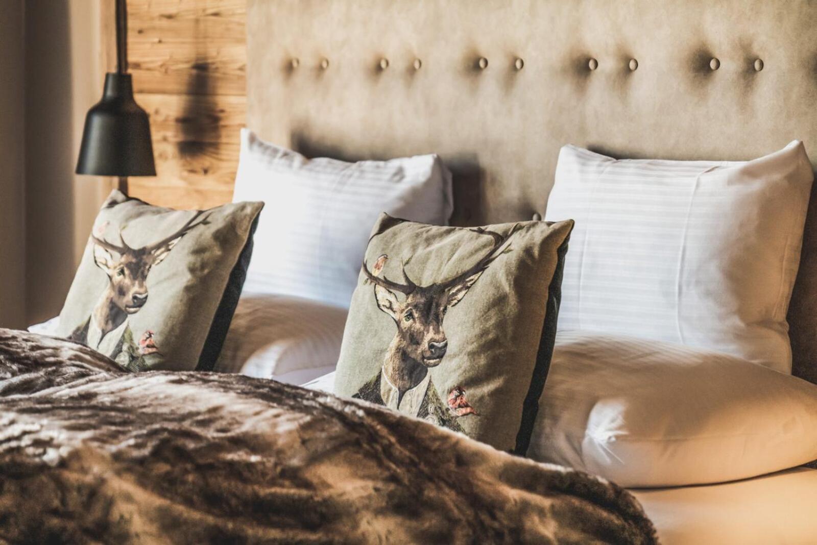 Alpenparks Hotel & Apartment Arlberg Warth Mit Pool Екстериор снимка