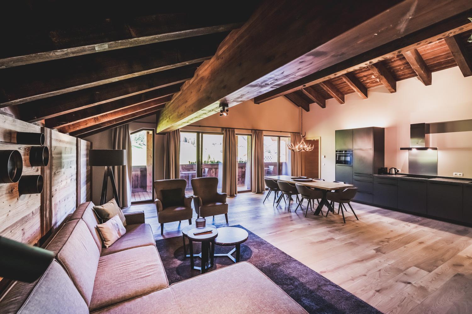 Alpenparks Hotel & Apartment Arlberg Warth Mit Pool Екстериор снимка
