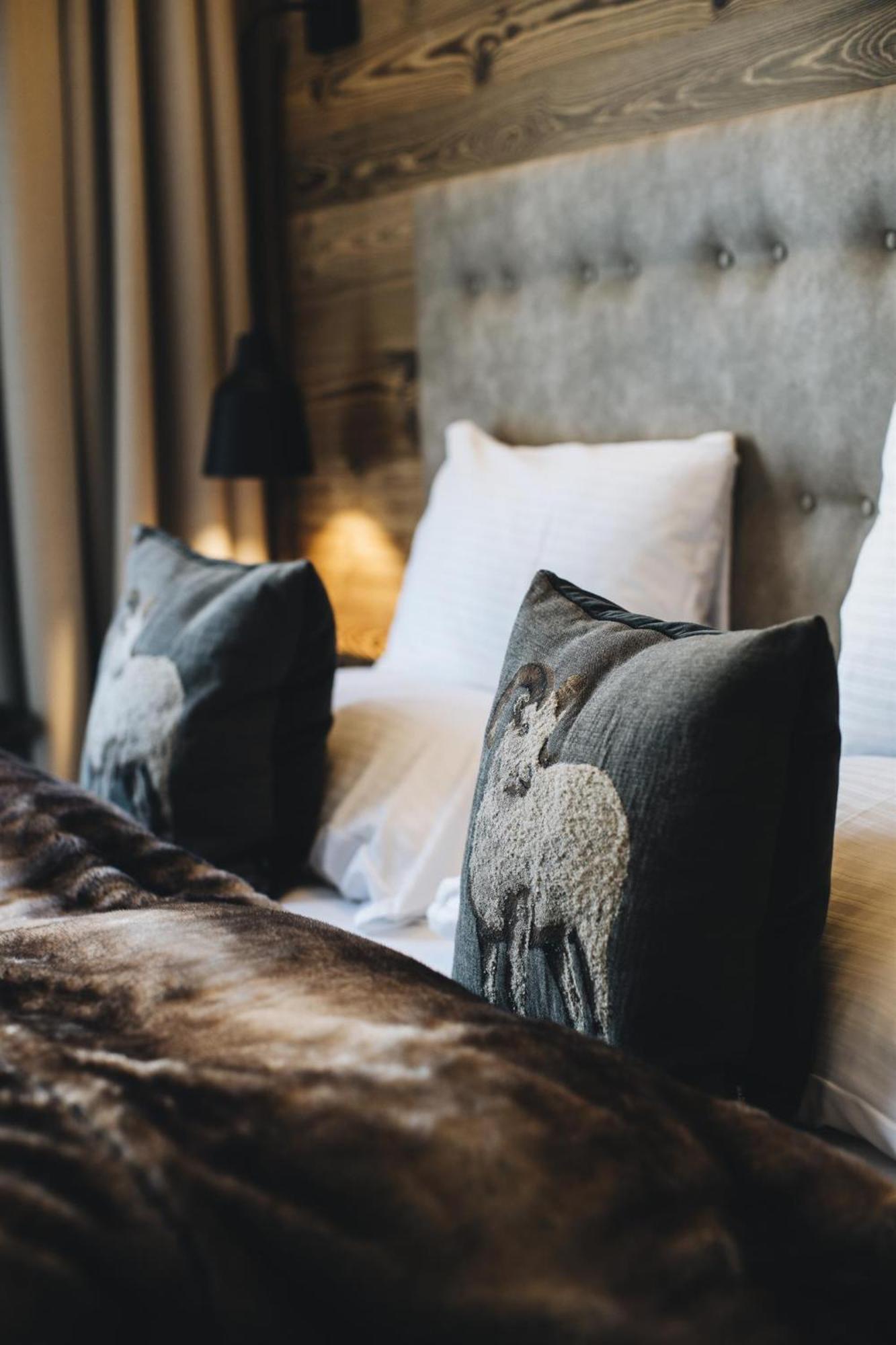 Alpenparks Hotel & Apartment Arlberg Warth Mit Pool Екстериор снимка