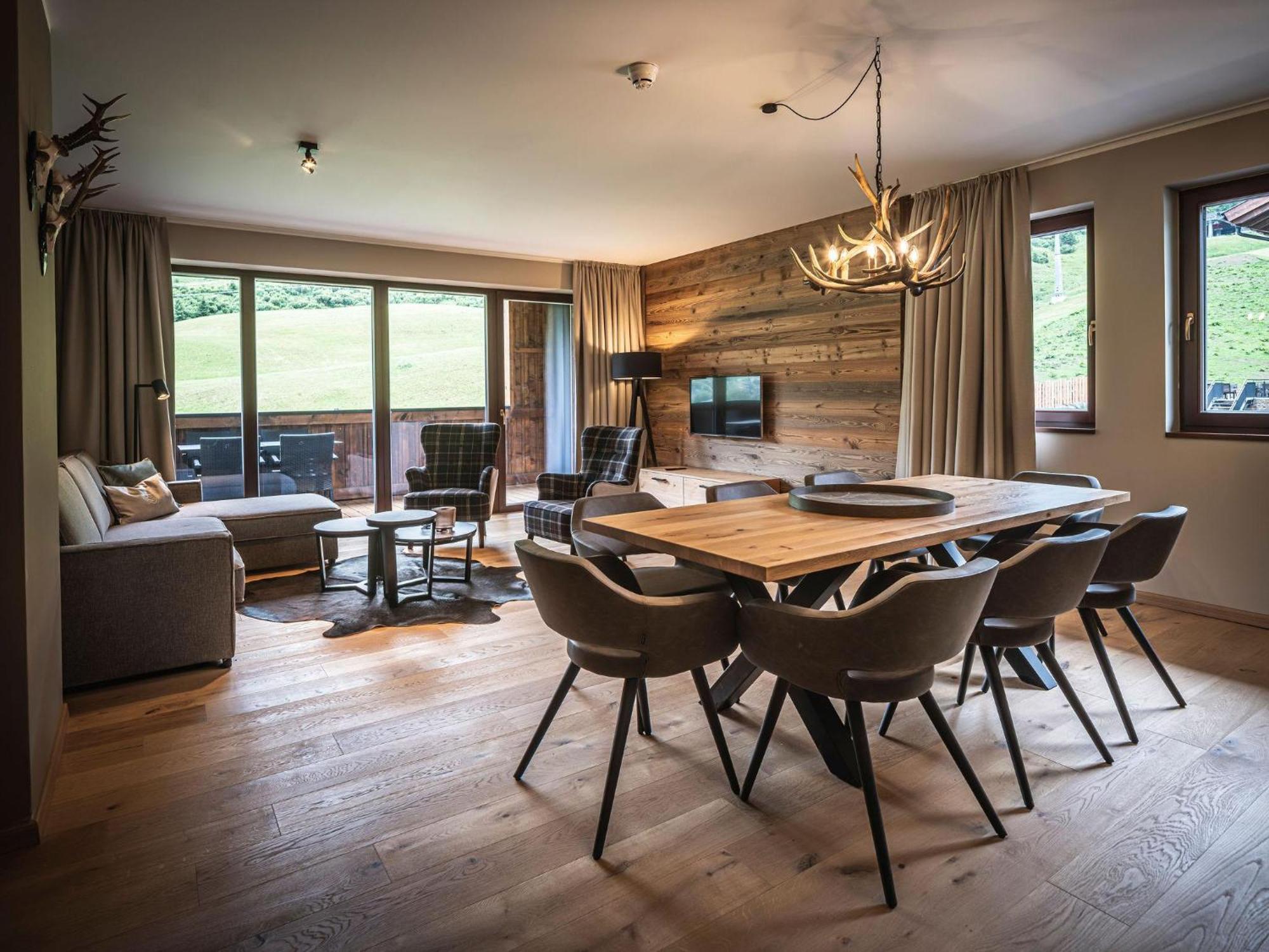 Alpenparks Hotel & Apartment Arlberg Warth Mit Pool Екстериор снимка