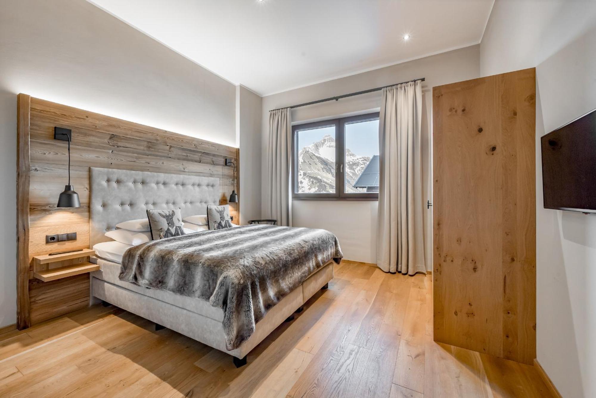 Alpenparks Hotel & Apartment Arlberg Warth Mit Pool Екстериор снимка